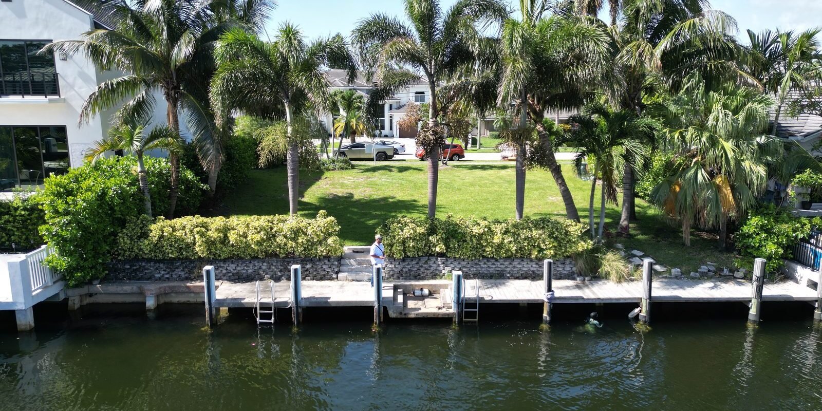 Why Aventura Seawalls Fail Along Dumbfoundling Bay