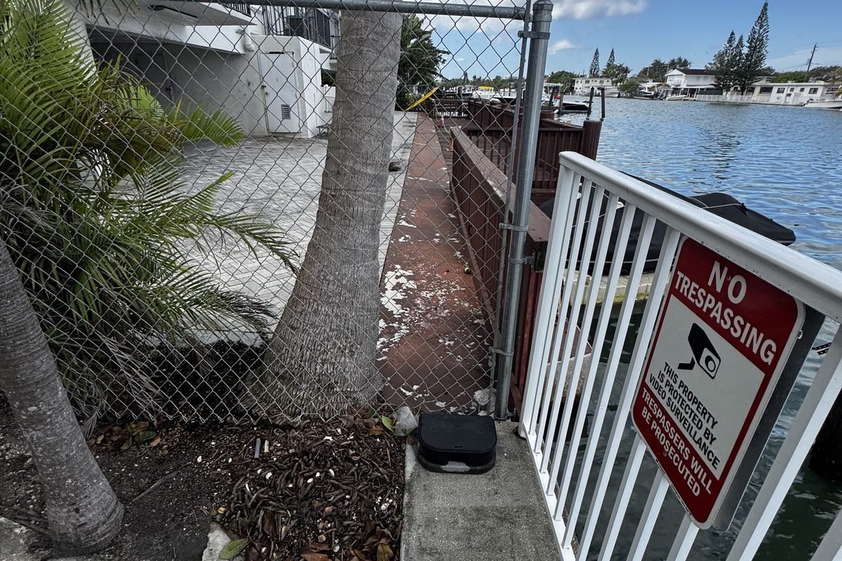 What to Put in a Seawall Repair Contract Before You Sign